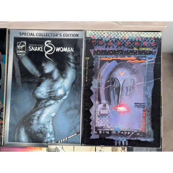 Mixed Lot of 7 Graphic Novels / Comic Books: Transformers, What If - Picture 5 of 8